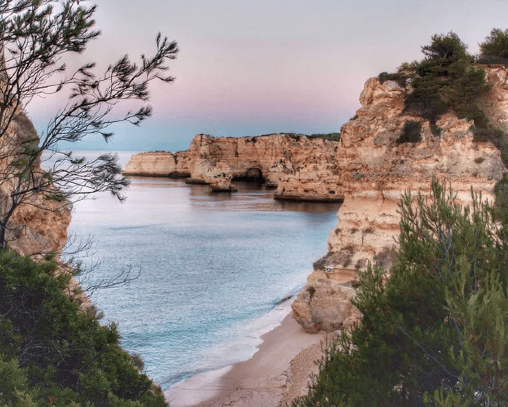 Praia de Marinha Image
